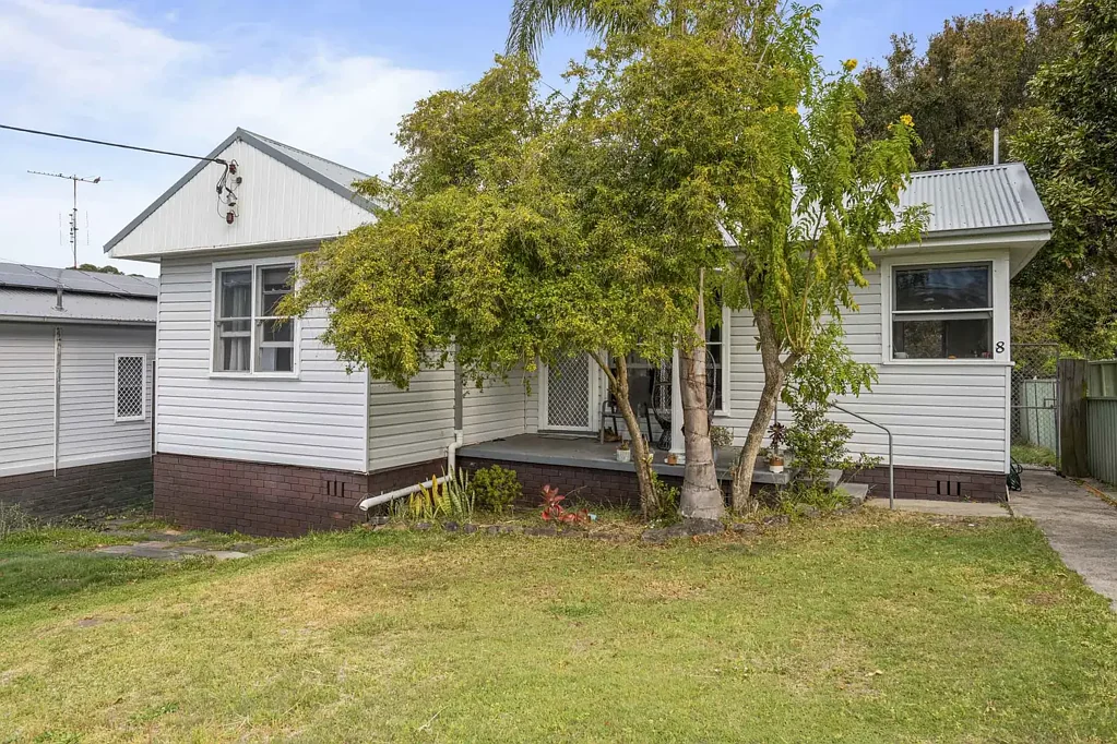 Fennell Bay 2房  Charming Two-Bedroom Home