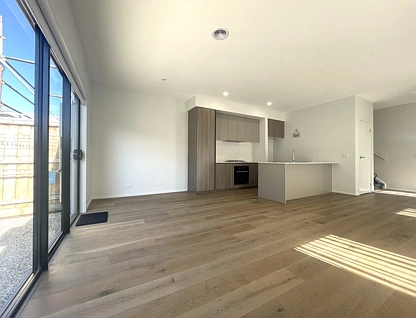 38 Hawkesbury Drive, Donnybrook, North Melbourne, 4 Schlafzimmer, 2 Badezimmer, Townhouse