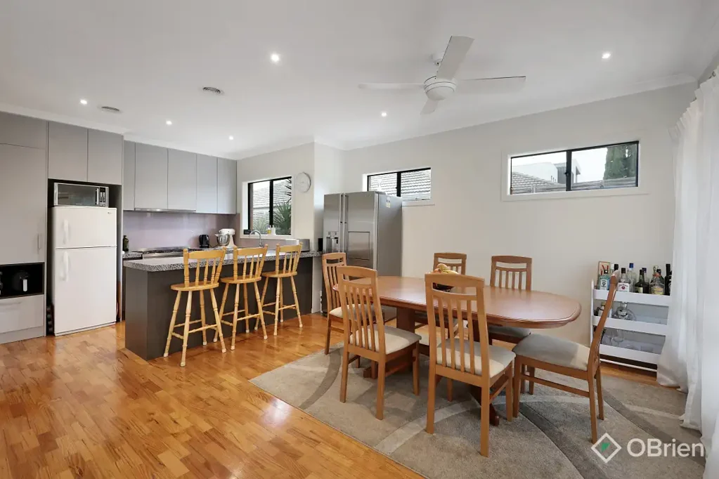 Beachside Living in a Prime Aspendale Location
