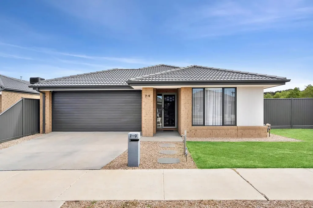 7-9 Hedgerow Circuit, Corio, VIC 3214