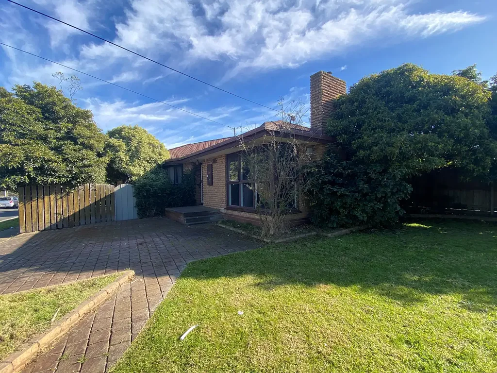 PERFECTLY POSITIONED 3 BEDROOM HOME