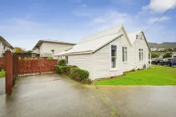 14 Oxford Street, Tawa