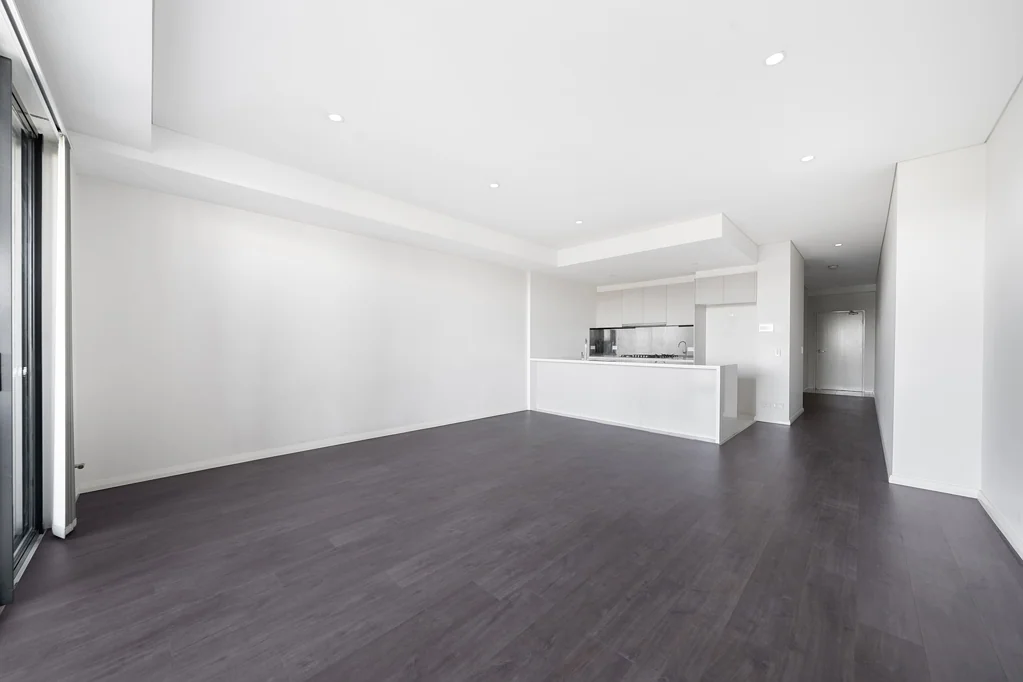Luxury Living in Peaceful Location