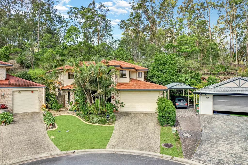 Bahrs Scrub 5ห้องนอน Versatile Multi-Living Home in an Exclusive Bahrs Scrub Enclave