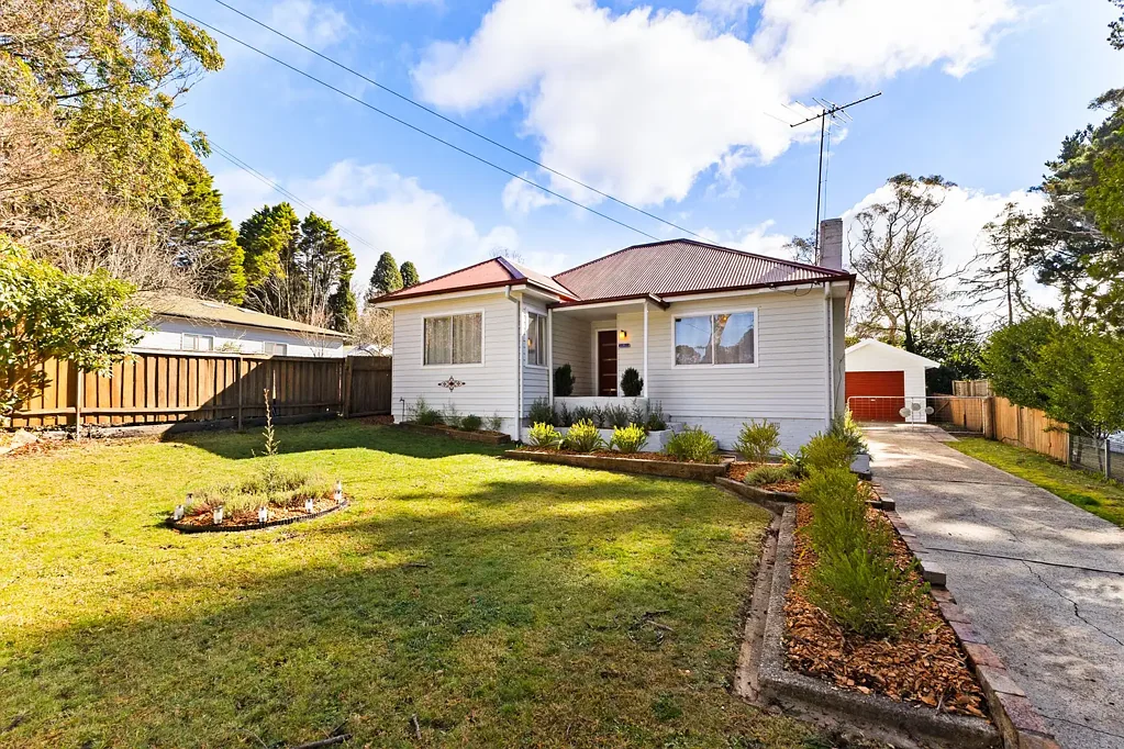 6 Evans Lookout Road, Blackheath, NSW 2785