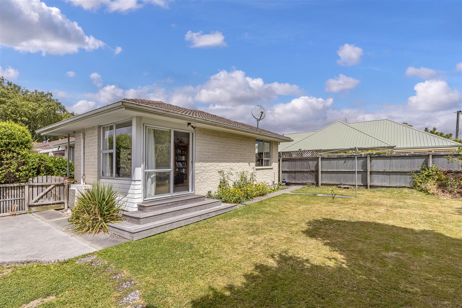 2/27 Gardiners Road, Bishopdale, Christchurch, 2 habitaciones, 1 baños, Unit