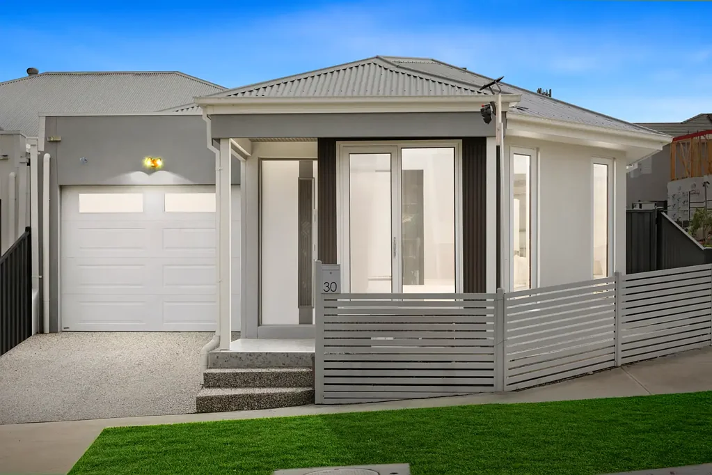 Craigieburn 4ห้องนอน Modern Family Living in Prime Craigieburn Location!