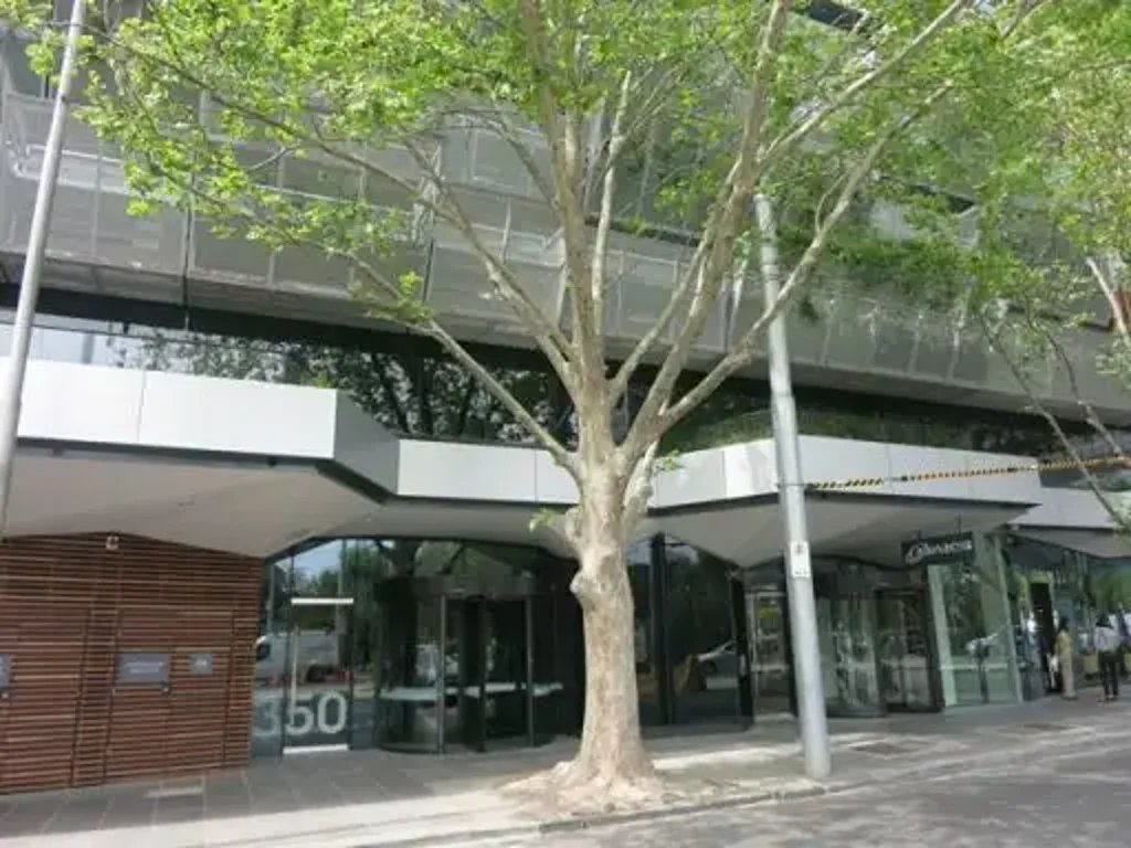 Convenient CBD Studio with Private Balcony