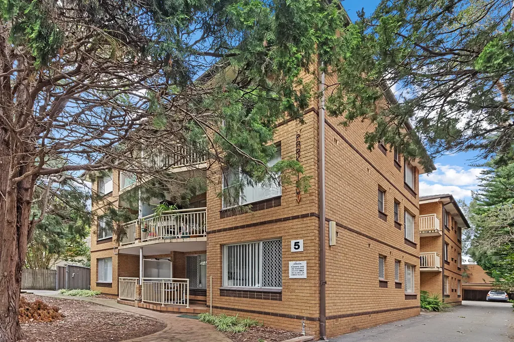 9/5 Cambridge Street, Penshurst, NSW 2222