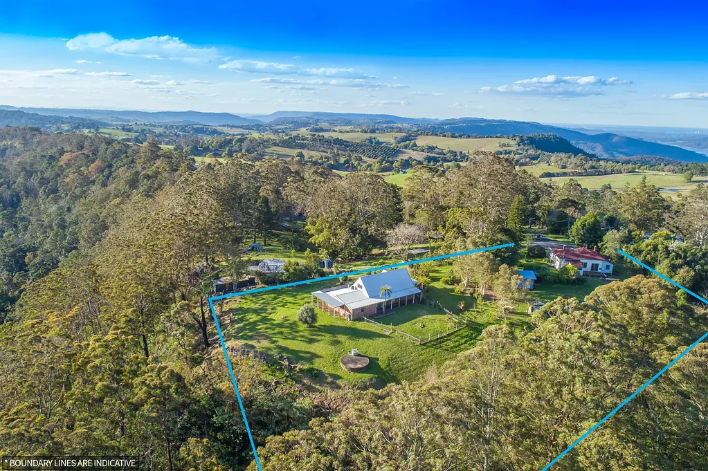 Beechmont 7બેડરૂમ 2 Homes!  2 Acres!  Incredible Landholding with Virtually 360 Degree Views!