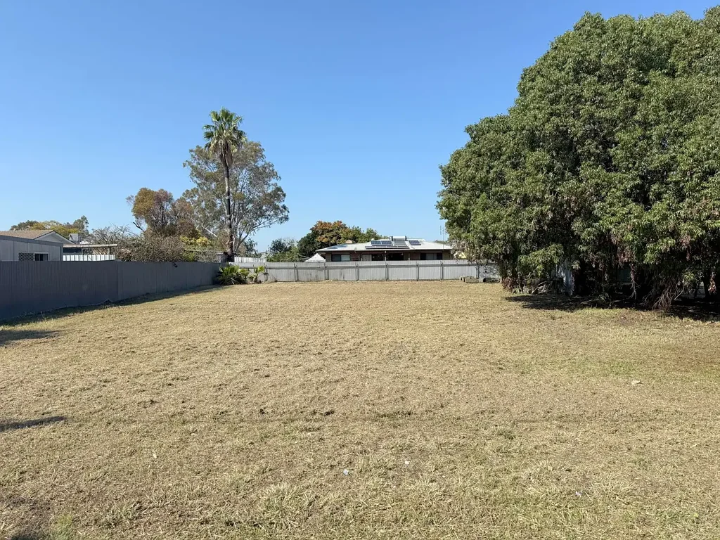 Moree LARGE BUILDING BLOCK