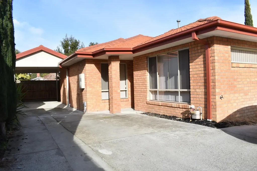 2/17 Tramoo Street, Lalor, VIC 3075