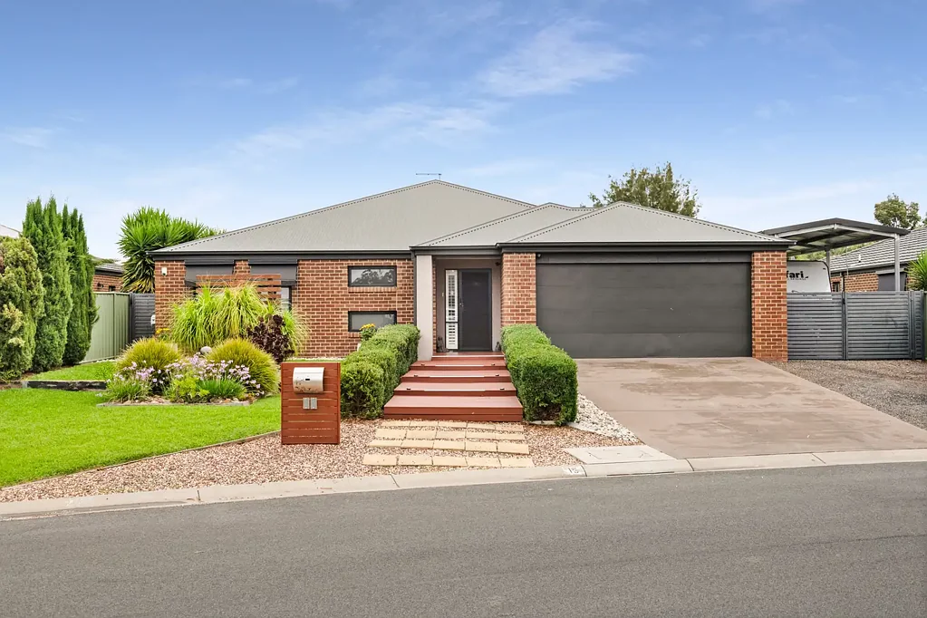 Epsom 3房  QUALITY BUILT HOME WITH HIGH FUNCTIONALITY & COMFORT