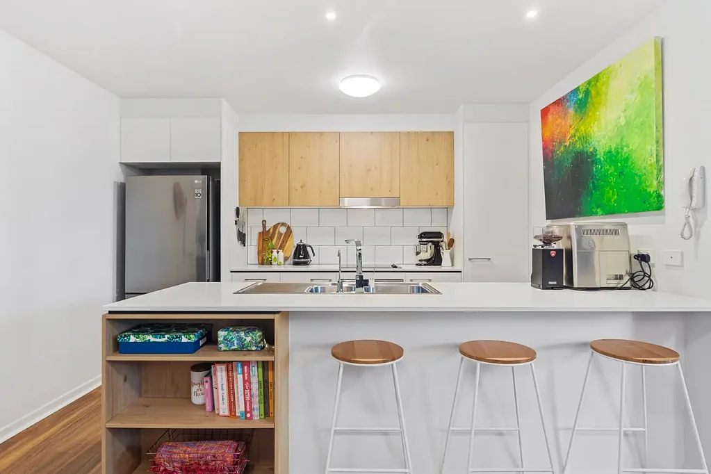 Zillmere 2 Slaapkamer Stylish apartment with BONUS private courtyard