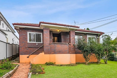 151 MIDSON RD, EPPING NSW 2121, 4 રૂમ, 2 બાથરૂમ, House
