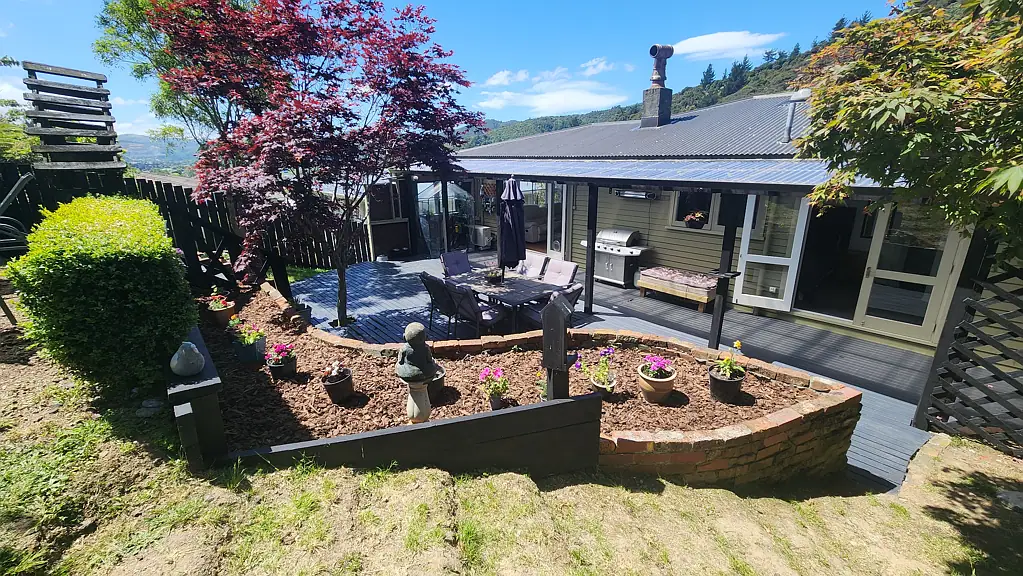 Naenae 3chambre Entertainer's Dream!