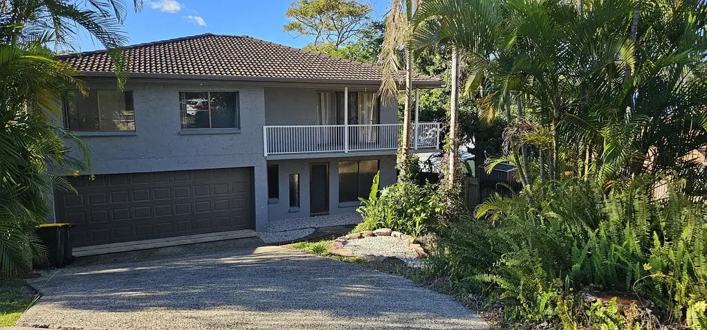 Coastal Living - Only Steps from the Beach