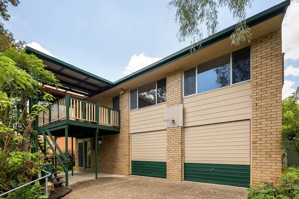 3 Brinkworth Place, Indooroopilly, QLD 4068