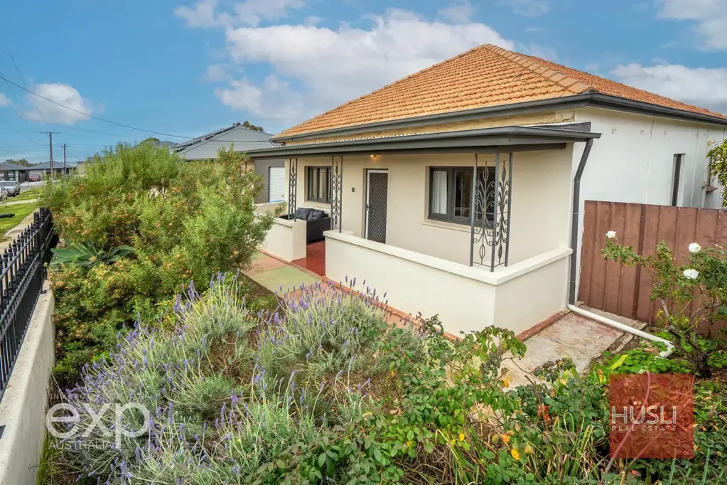 6 Pearce  Street, Ottoway, SA 5013
