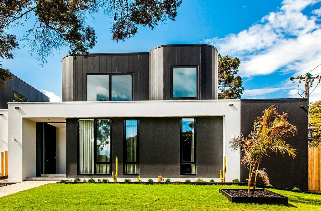A Landmark Rental Opportunity in Mooroolbark