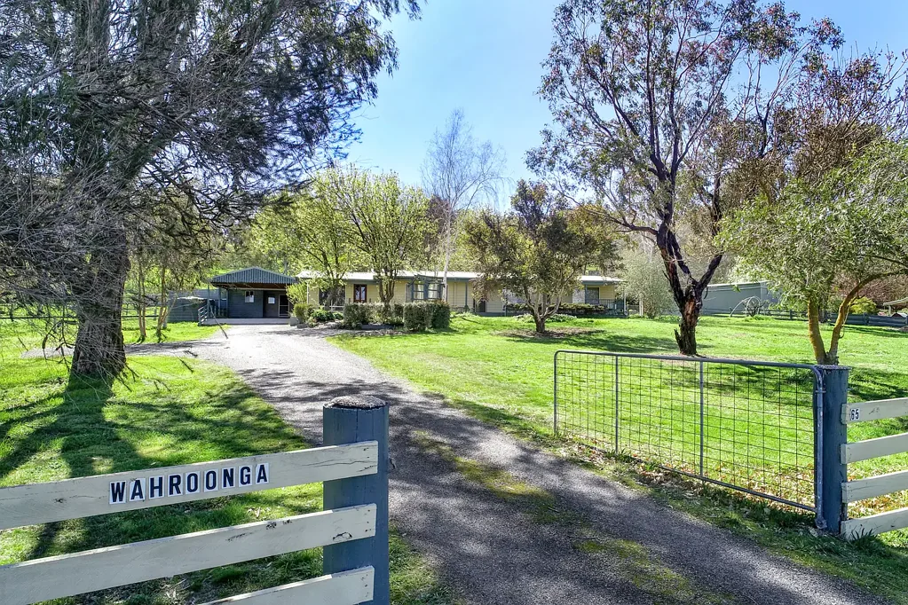 Mansfield 4房  CHARACTER HOME WITH STUDIO, ORCHARD & ACREAGE
