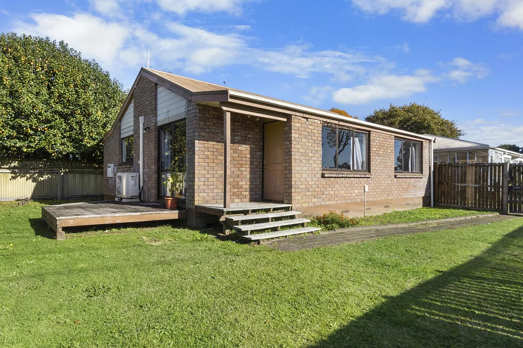 Hamilton East 2房  Opportunity Knocks On Frances Street
