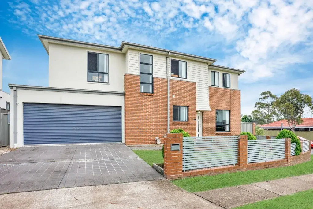 Modern Family Living in a Convenient Rooty Hill Location