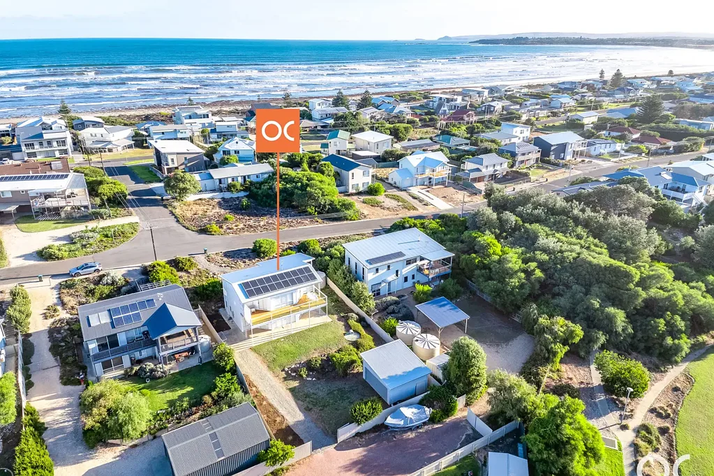 16 Hero Avenue, Middleton, SA 5213
