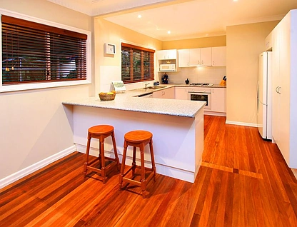 10 Embie Street, Holland Park West, Brisbane - Southern Region, 2 Kuwarto, 1 Banyo, House