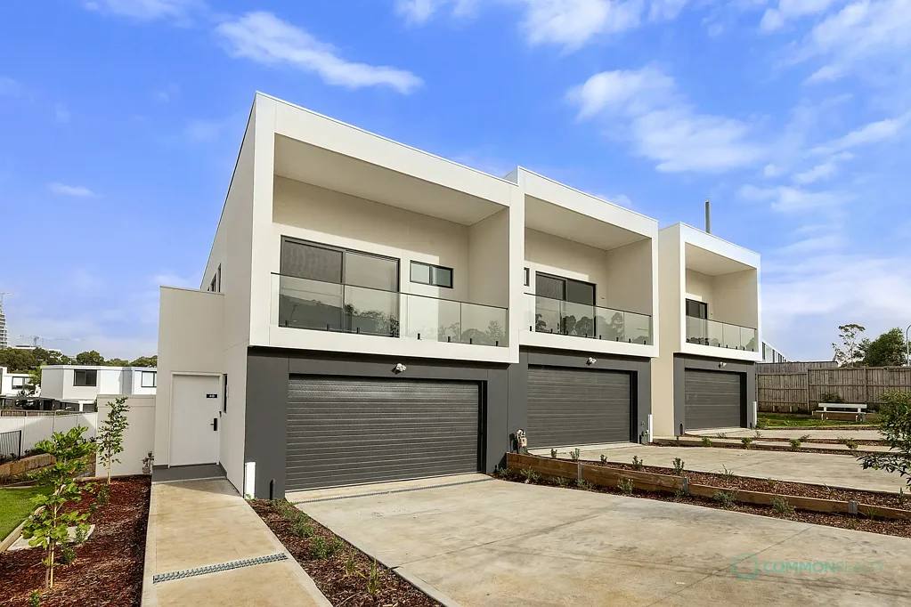 Norwest 4Kwarto Brand New Luxury Townhouse & Duplex