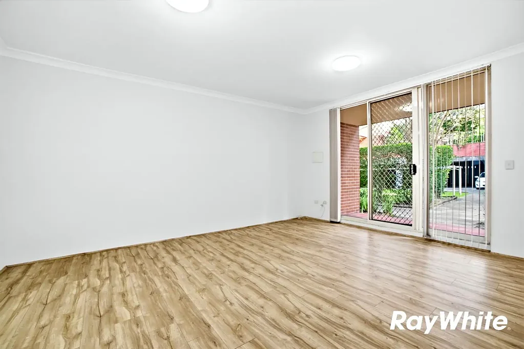 3 Bedroom Unit in the heart of Dulwich Hill!