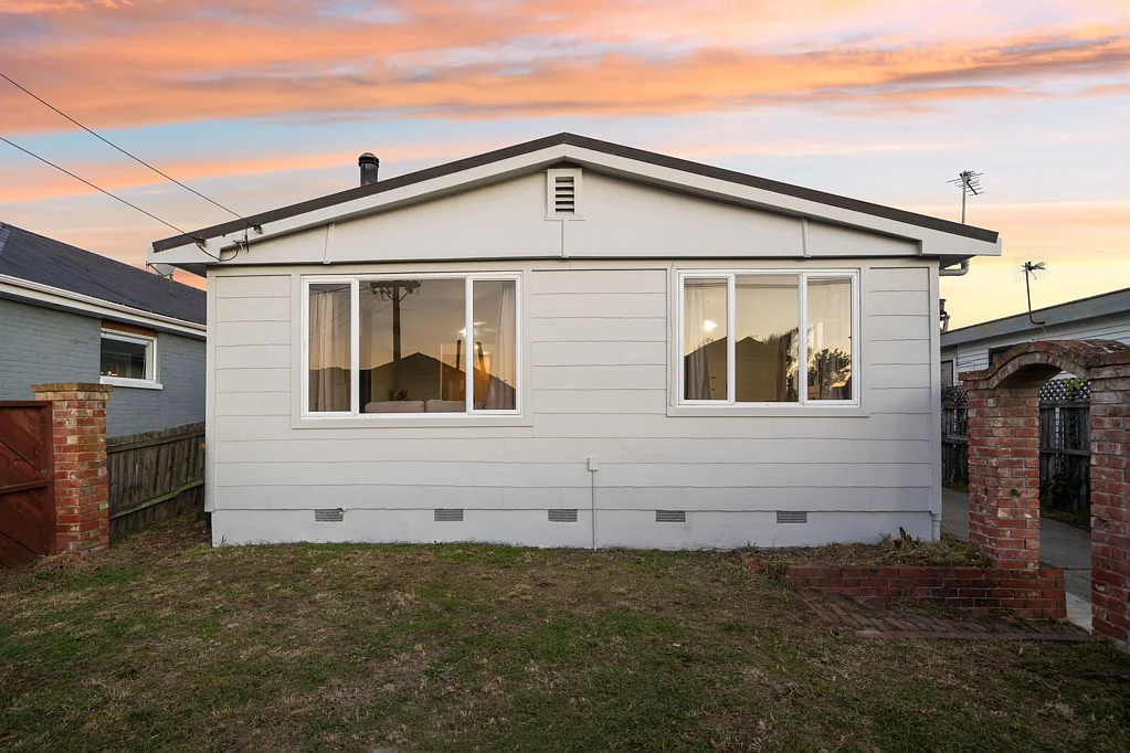 North New Brighton 3chambre Beach Breeze, Backyard Ease