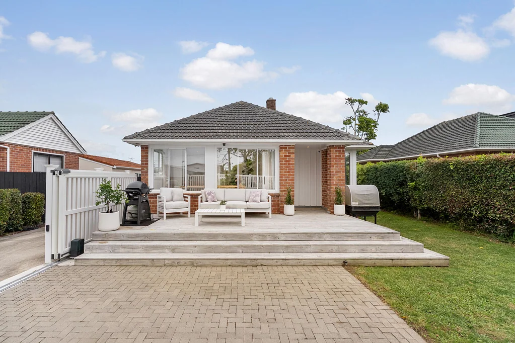 Waterview 4Moenga Secure Family Comfort