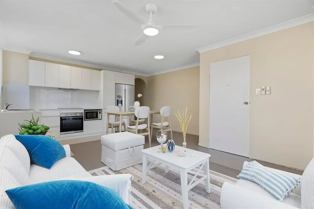2/6 Garden Street, Southport, QLD 4215