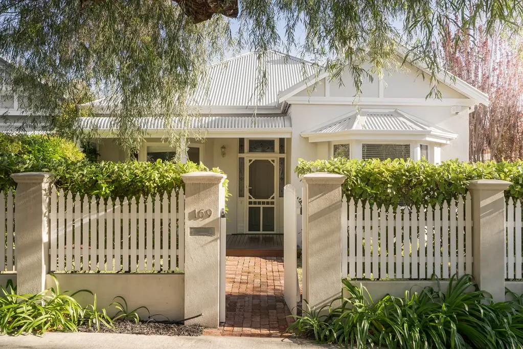 Subiaco 4房  Heytesbury address - one of one