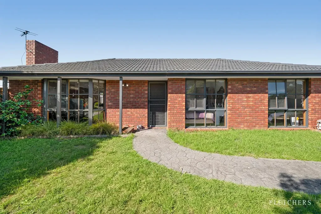 1/6 Caitlyn Court, Cranbourne North, VIC 3977