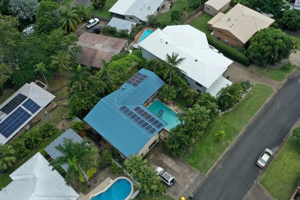 8 Woomerah Avenue, Cannonvale, QLD 4802