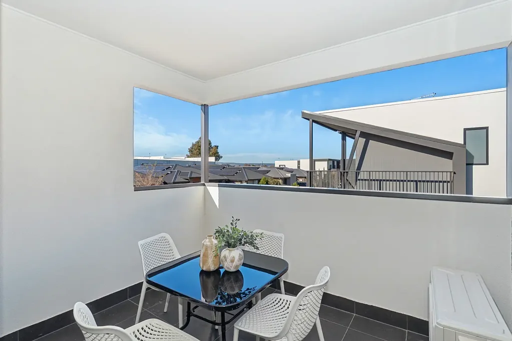 2 Barry Drive, Findon, SA 5023