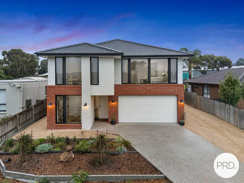 Creswick 4ਬੈੱਡਰੂਮ Contemporary Luxury Meets Tranquil Country Living