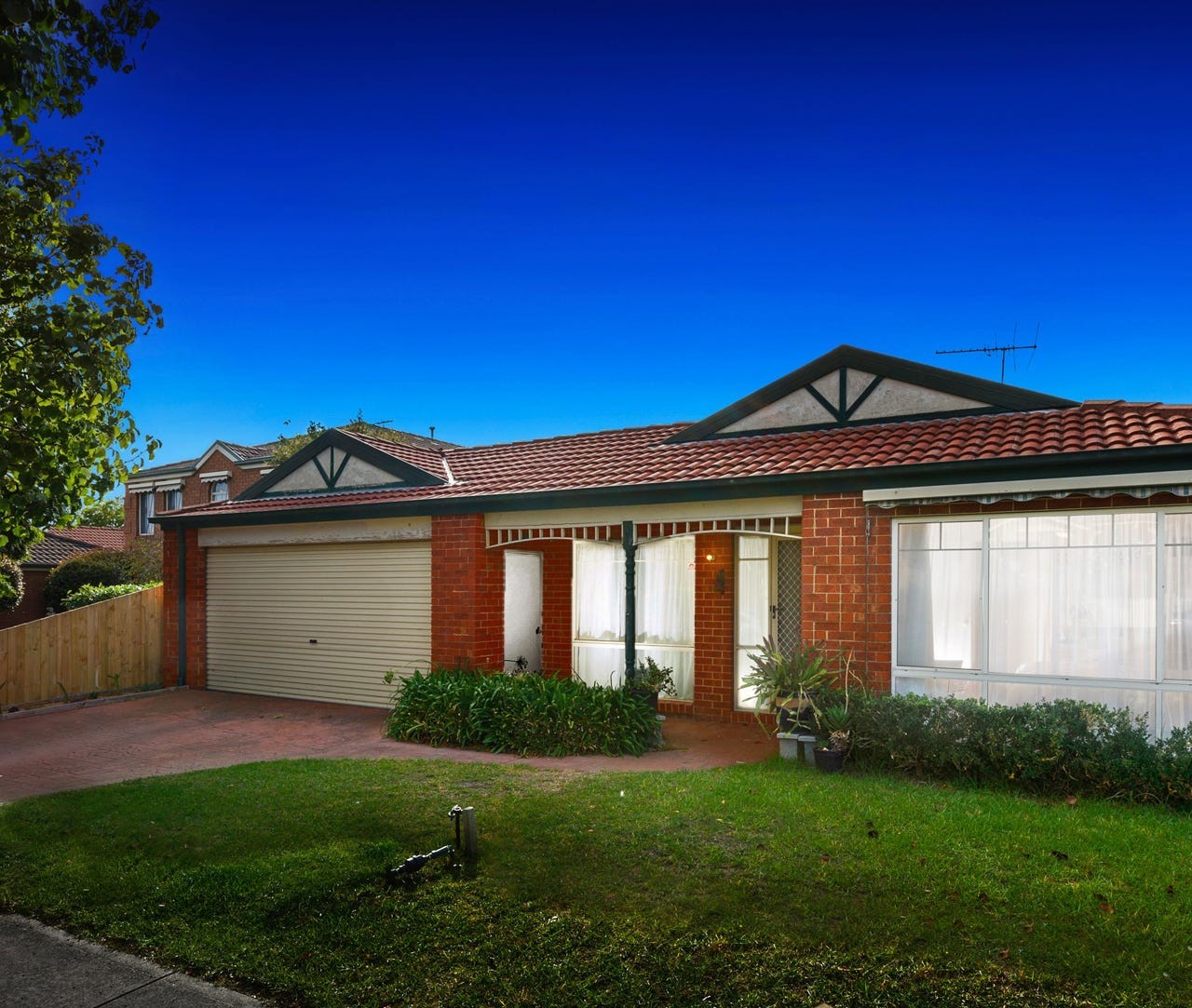 22 HEDGEROW CT, NARRE WARREN SOUTH VIC 3805, 0 habitaciones, 0 baños, House