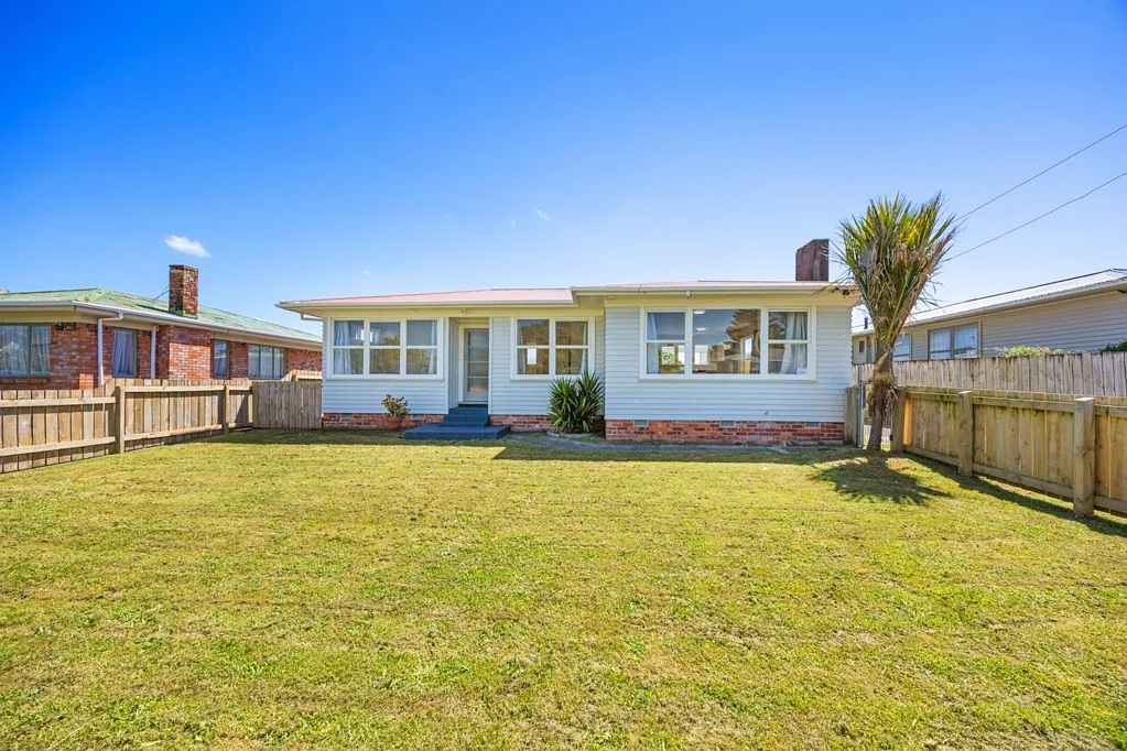 Papakura 3ห้องนอน Make Valentine's Day at 13 Valentine St!