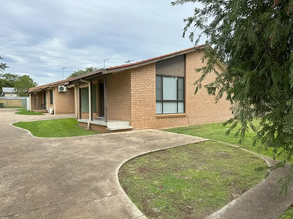 Central Location - 2 bedroom unit