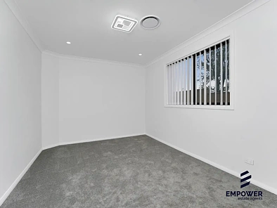 Address Withheld, Bradbury, NSW 2560, 6 Bedrooms, 3 Bathrooms, House