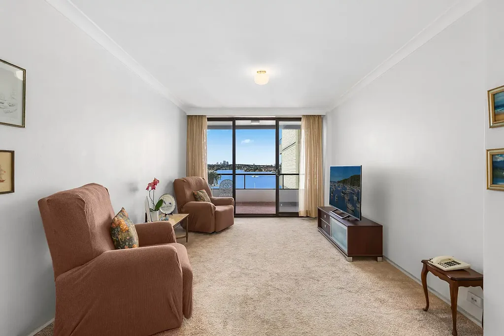 Abbotsford 3房 水景阳台 开放厨房 主卧套间 步行水岸 公园近邻 Spacious Apartment with Water Views Along Abbotsford Peninsula