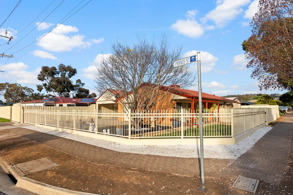 Lovely Family Home in Convenient Location