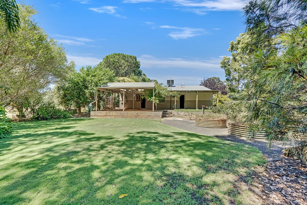 308 Garvey Road, Dardanup West, WA 6236