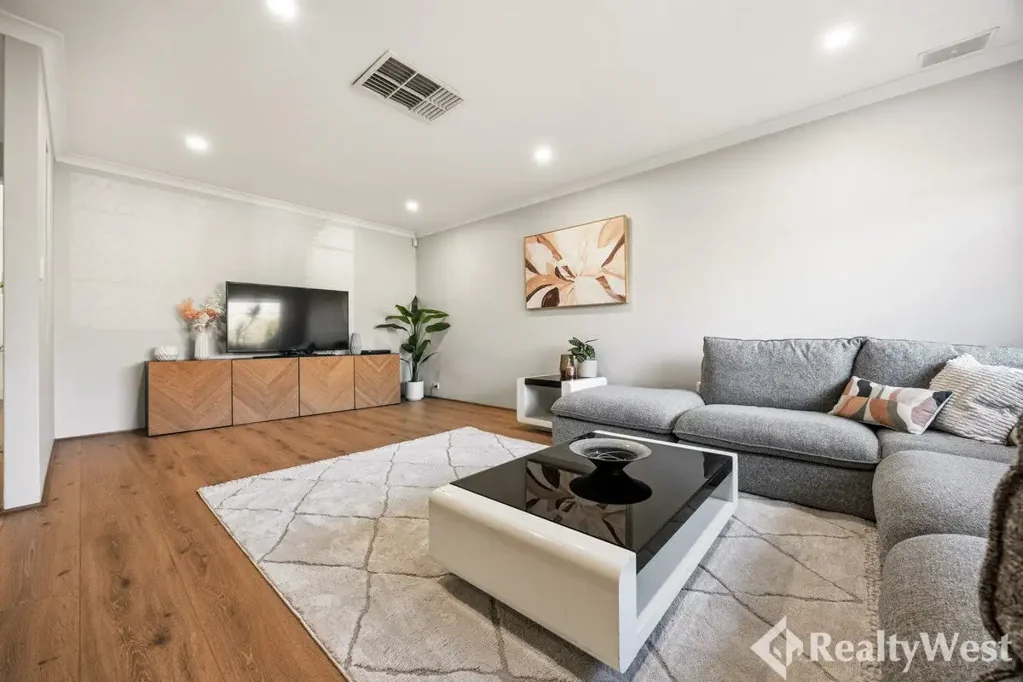 Redcliffe 4 Slaapkamer NOTHING MORE TO DO   -   MOVE IN & ENJOY
