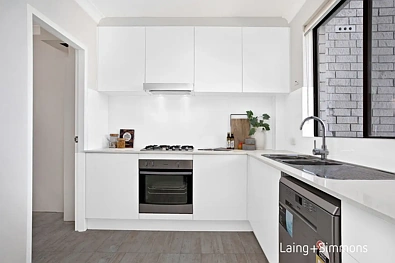 33/2 Barton Road, Artarmon, NSW 2064, 2房, 1浴, Apartment