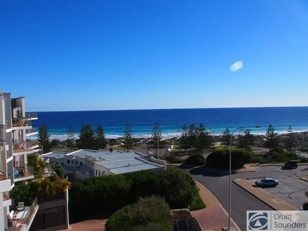 FURNISHED BEACHSIDE BRILLIANCE WITH STUNNING VIEWS
HOME OPEN TUESDAY 04 AUGUST AT 10.30AM SHARP!