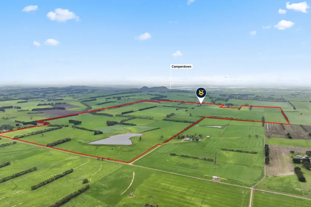 Tesbury TOP CLASS CAMPERDOWN DISTRICT DAIRY PROPERTY